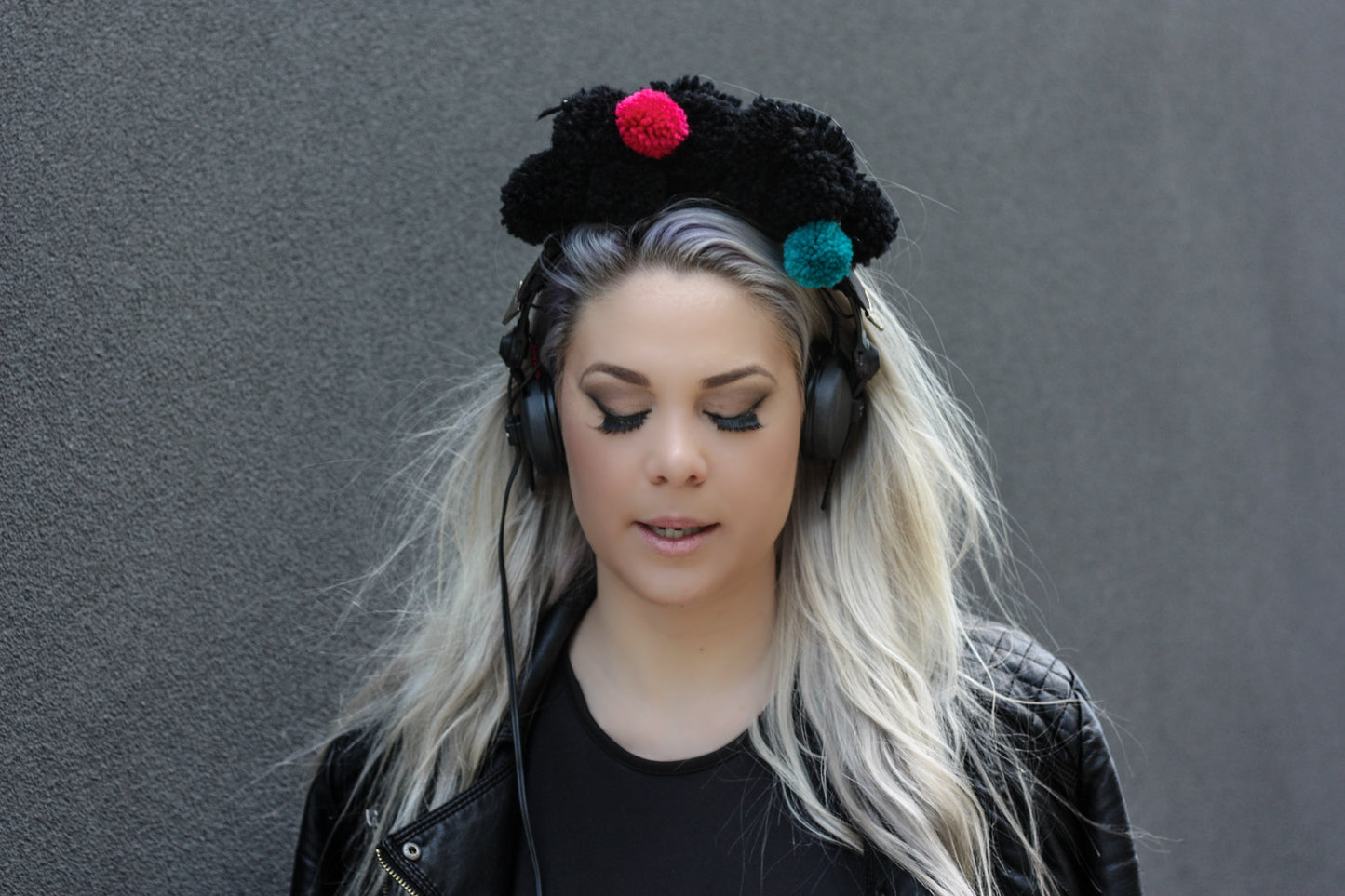 Pom Pom Headphone Halo
